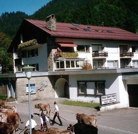 Sport-Alpin-Wohnung-110 Оберстдорф Экстерьер фото